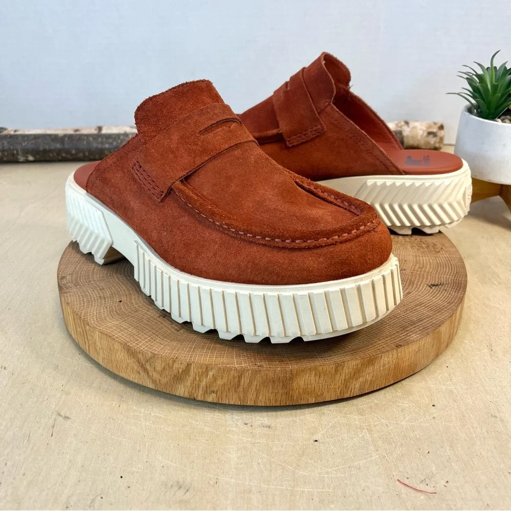 Sorel Suede Penny Mule in Burnt Orange and Cream Platform - Picture 2 of 16